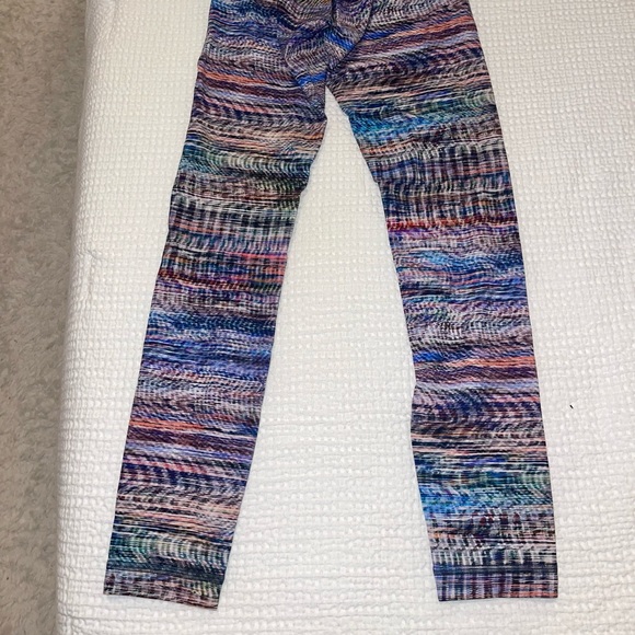 Lululemon Wunder Train High Rise Tight 25” - Picture 3 of 6